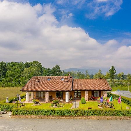 Villa Agriturismo Il Nido Di Bacco Saluzzo Exterior foto